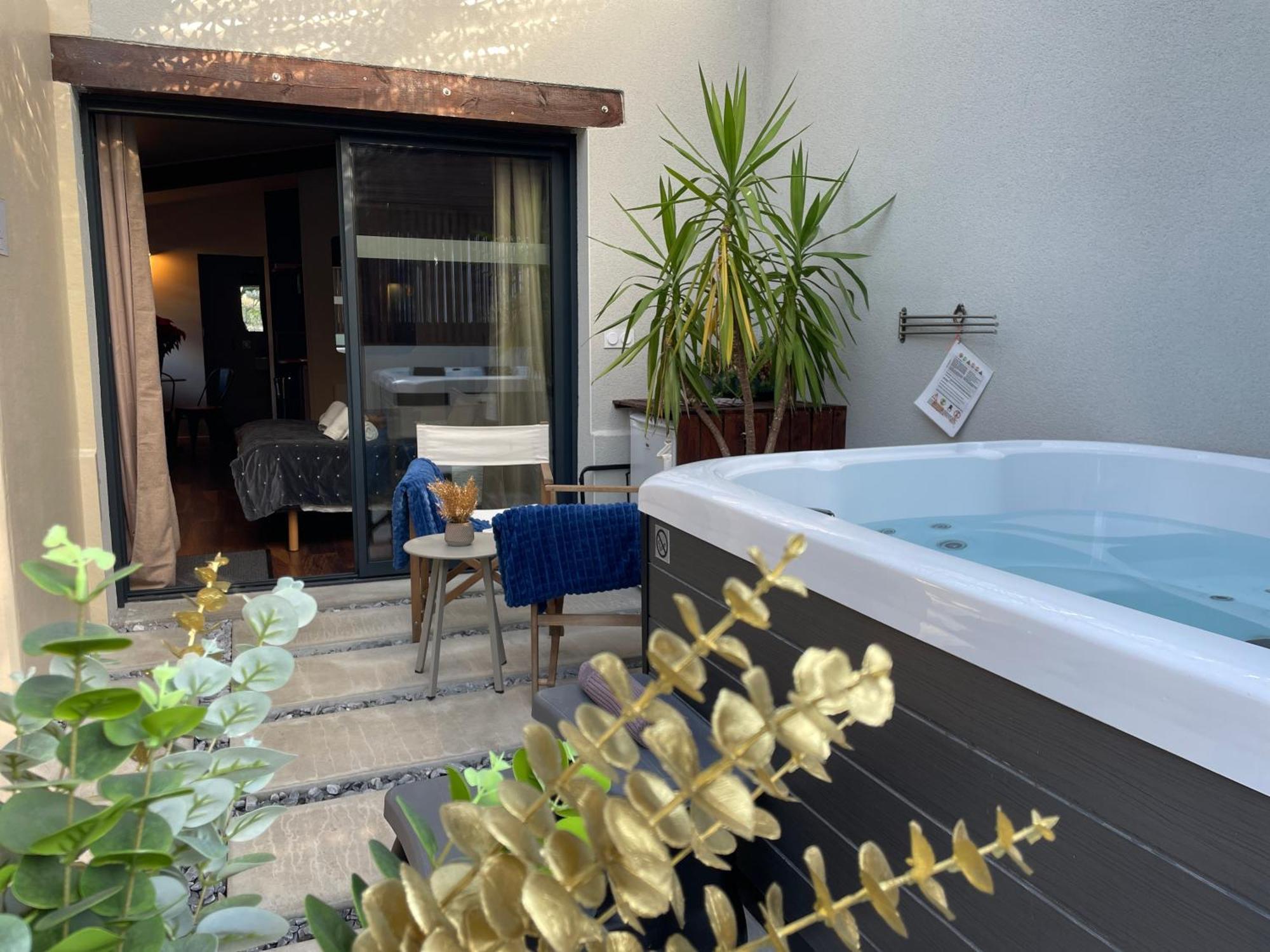 Yanna Lodge, Gite Classe 4 Etoiles Avec Spa Couvert Entierement Arrest Exteriér fotografie